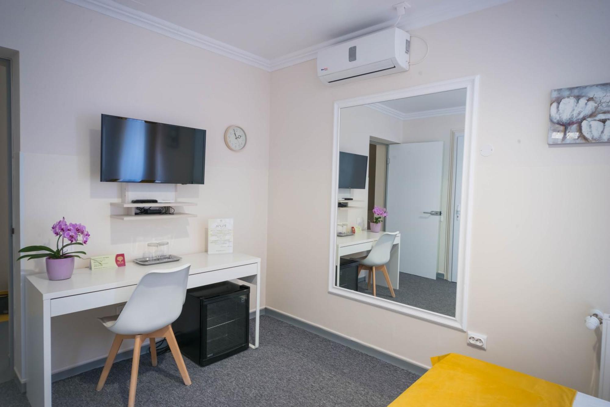 Seva Hotel Health Club Câmpina Værelse billede