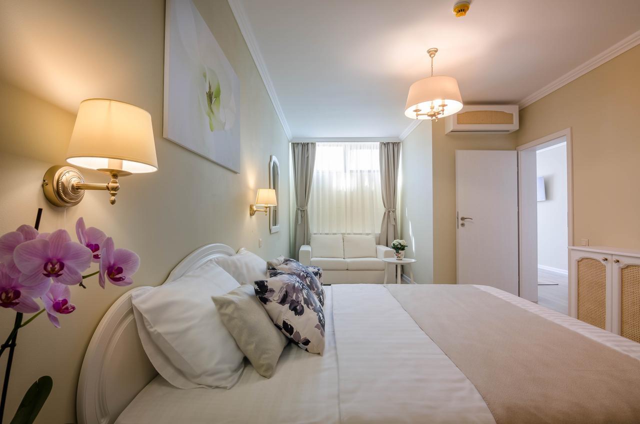 Seva Hotel Health Club Câmpina Eksteriør billede