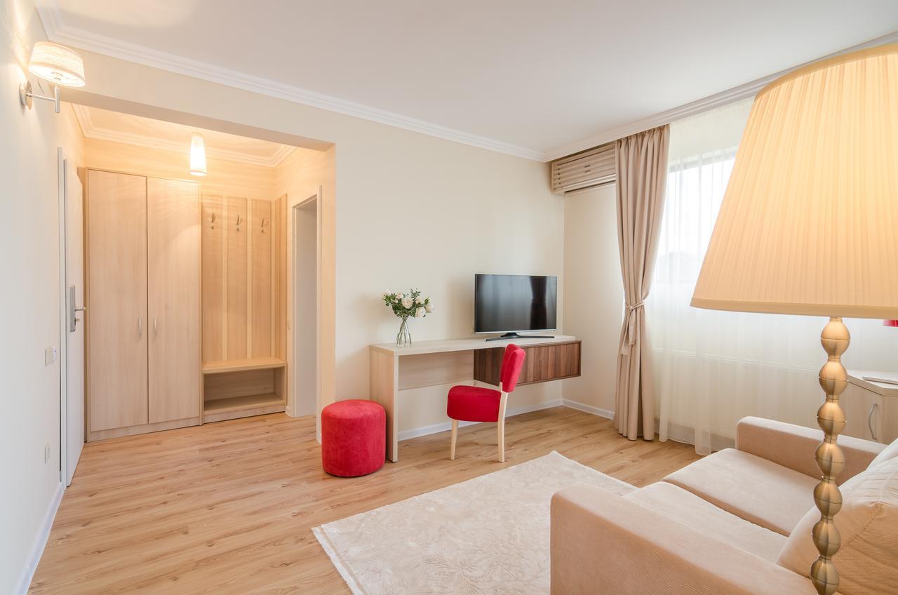 Seva Hotel Health Club Câmpina Eksteriør billede